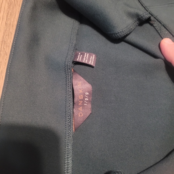 Danskin contour pullover quarter zipper - Picture 5 of 5